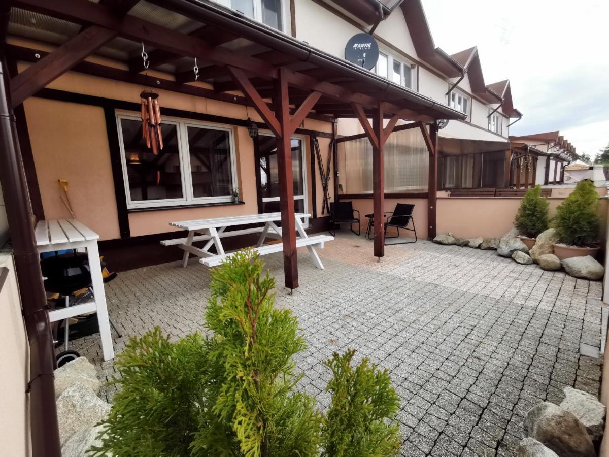 Apartman Pri Lese Velky Slavkov Exterior photo